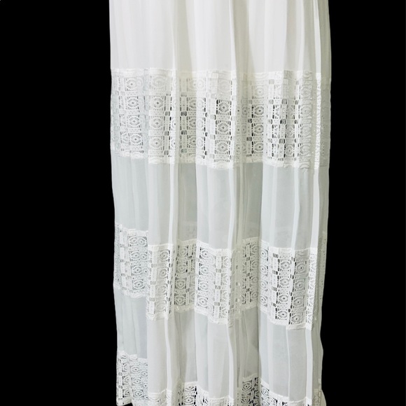 Bisou Bisou white pleated maxi dress - Picture 11 of 12